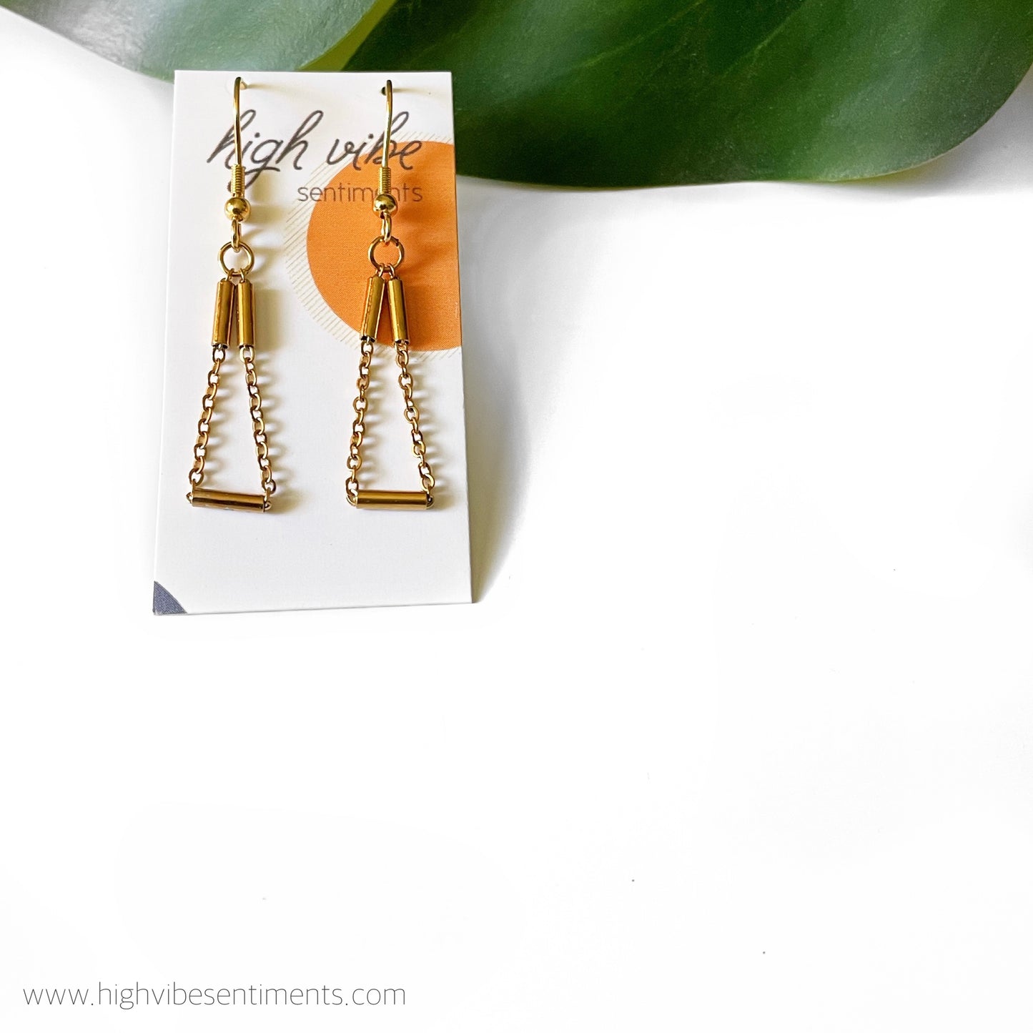 Triangular Chain Dangles